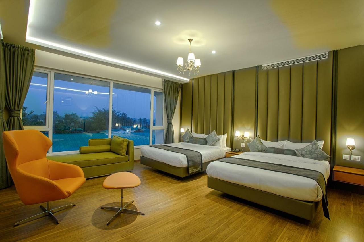 Four Vedas Hotel & Resort Siliguri Ngoại thất bức ảnh